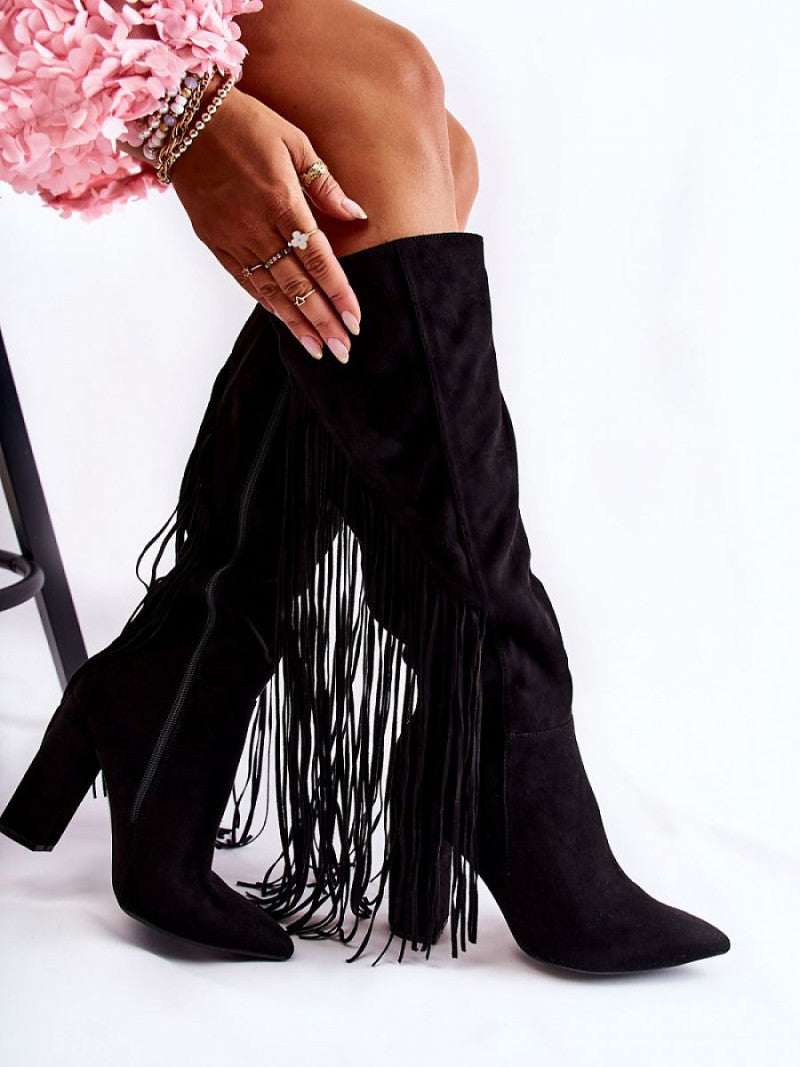 Cizme cu toc Step in style, Model 173619, Negru - material piele artificiala piele  Căptușeală nu  Footbed imitație de piele  Înălţimea carâmbului 38 cm Înălţimea tocului 10.5 cm