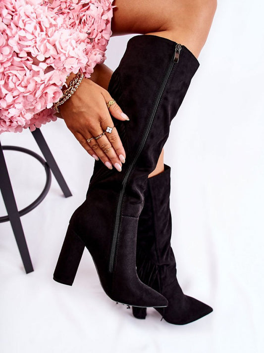 Cizme cu toc Step in style, Model 173619, Negru - material piele artificiala piele  Căptușeală nu  Footbed imitație de piele  Înălţimea carâmbului 38 cm Înălţimea tocului 10.5 cm