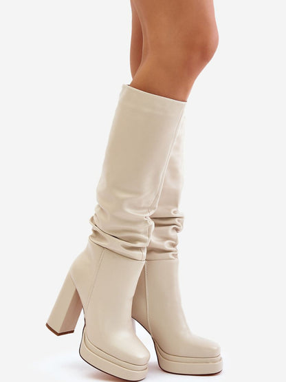 Cizme cu toc Step in style, Model 202603, Bej - material imitație de piele  Căptușeală pătură de pantofi  Footbed pătură de pantofi  Înălţimea carâmbului 42 cm Înălţimea tocului 12.5 cm Înălţimea platformei 3.5 cm