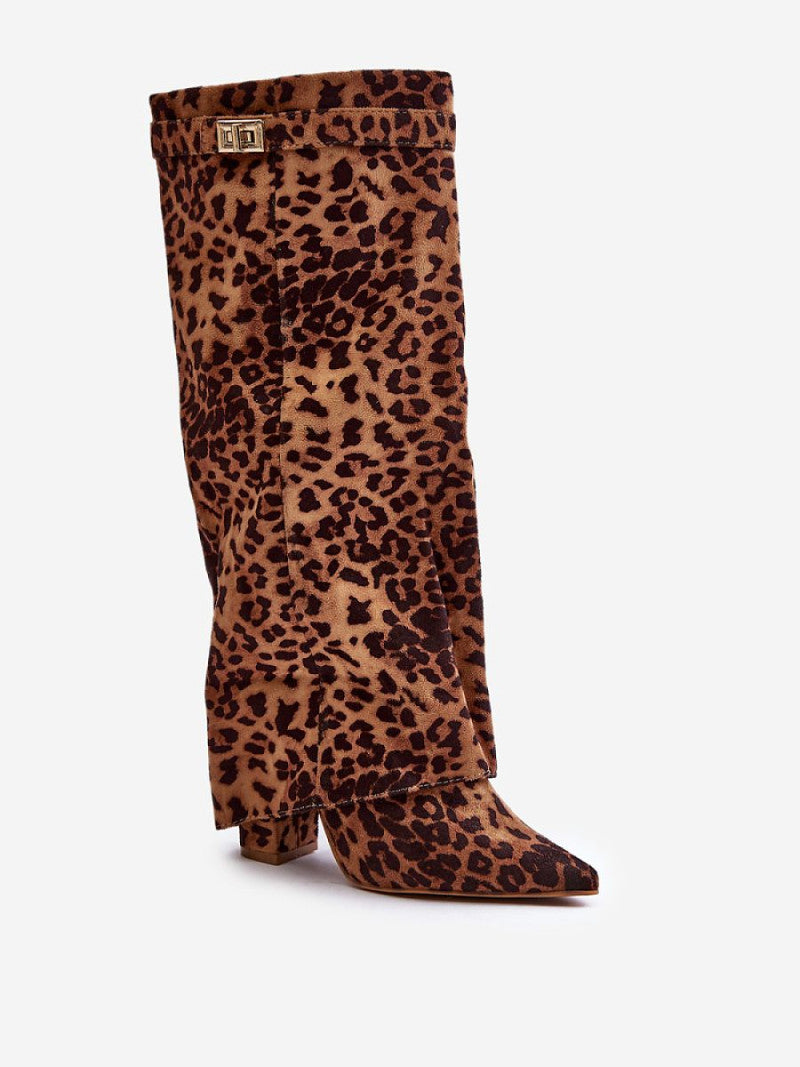 Cizme cu toc Step in style, Model 203516, Maro - material piele artificiala piele  Căptușeală pânză  Footbed pânză  Înălţimea carâmbului 35 cm Înălţimea tocului 10 cm