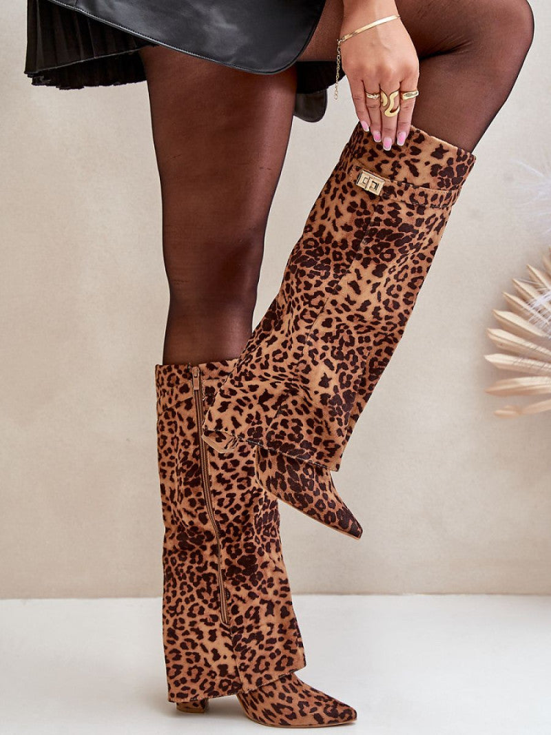 Cizme cu toc Step in style, Model 203516, Maro - material piele artificiala piele  Căptușeală pânză  Footbed pânză  Înălţimea carâmbului 35 cm Înălţimea tocului 10 cm