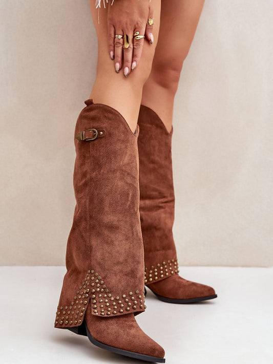 Cizme cu toc Step in style, Model 204659, Maro - material piele artificiala piele  Căptușeală pânză  Footbed pânză  Înălţimea carâmbului 40 cm Înălţimea tocului 7 cm