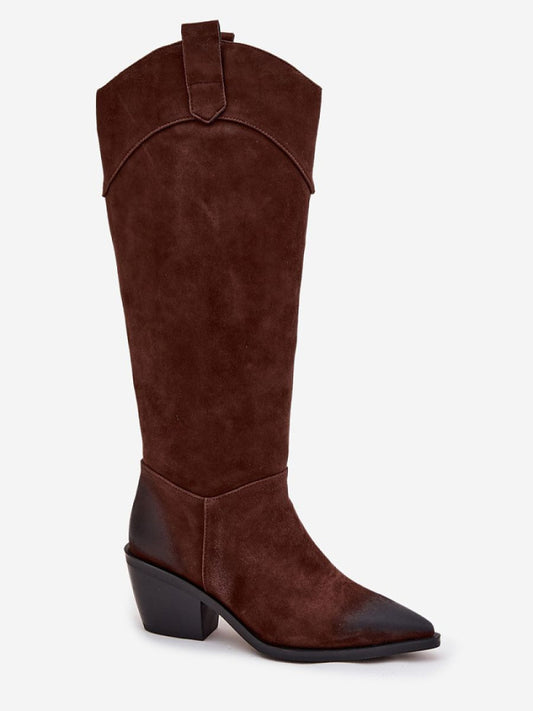 Cizme cu toc Step in style, Model 219399, Maro - material piele naturală de căprioară  Căptușeală pătură de pantofi  Footbed pătură de pantofi  Înălţimea carâmbului 39.5 cm Înălţimea tocului 6.5 cm