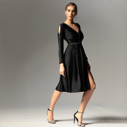 Rochie neagra midi cu umeri goi si agrafe metalice Yvette