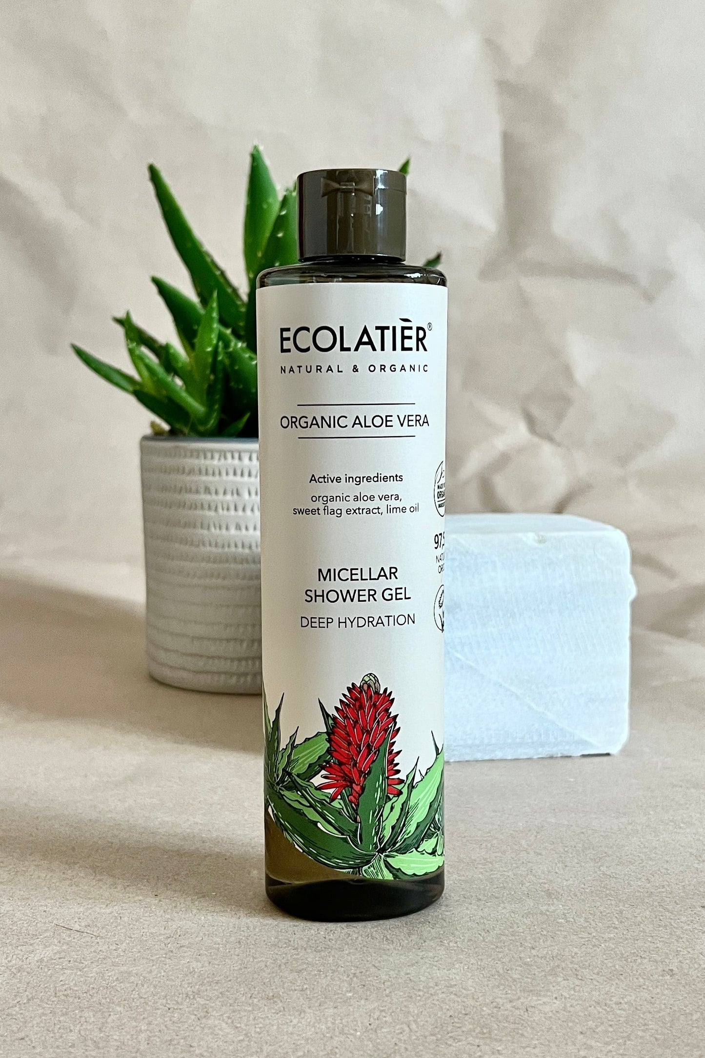 Gel de duș micelar cu Aloe Vera