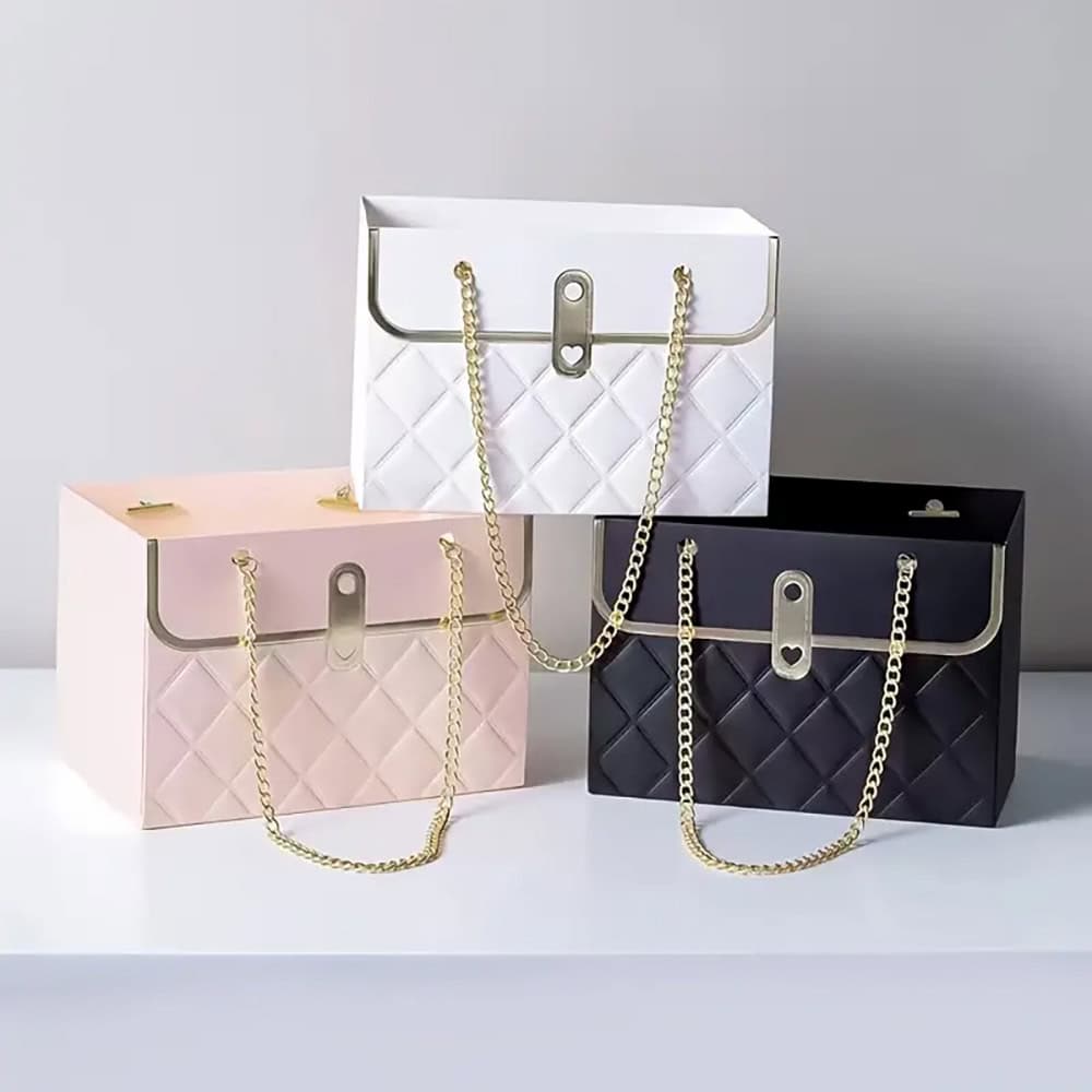 Gentuță model romburi cu lănțișor auriu - negru (set 10 buc)