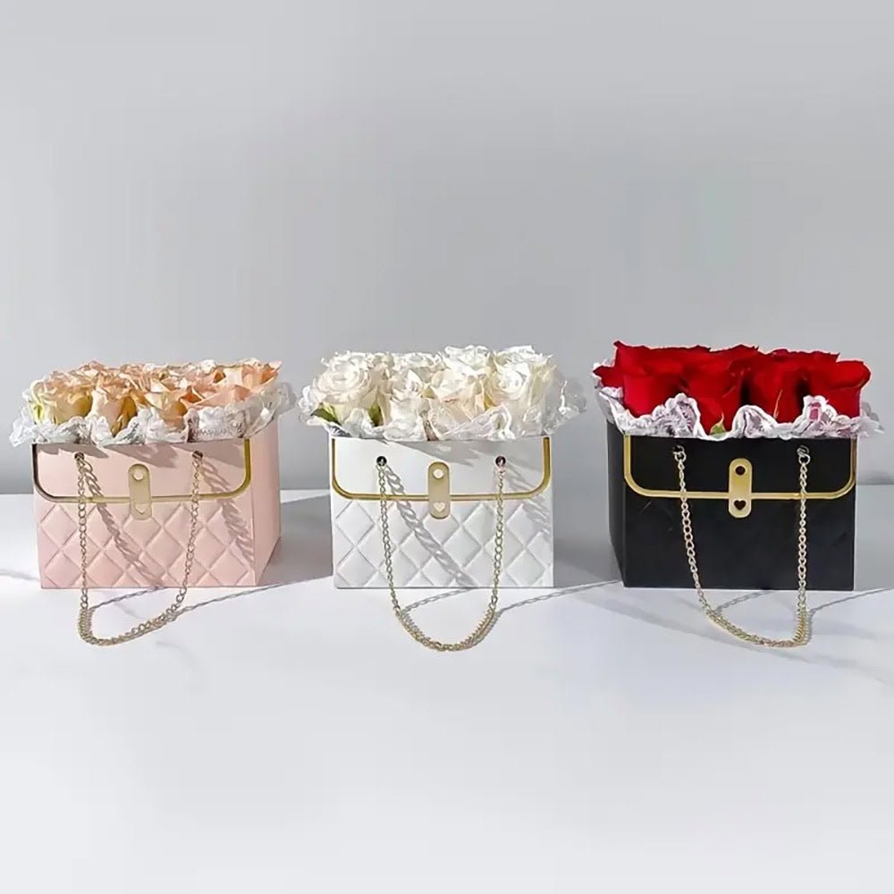 Gentuță model romburi cu lănțișor auriu - negru (set 10 buc)