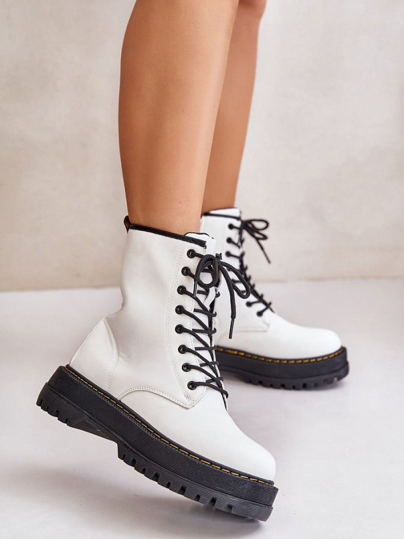 Ghete Step in style, Model 201912, Alb