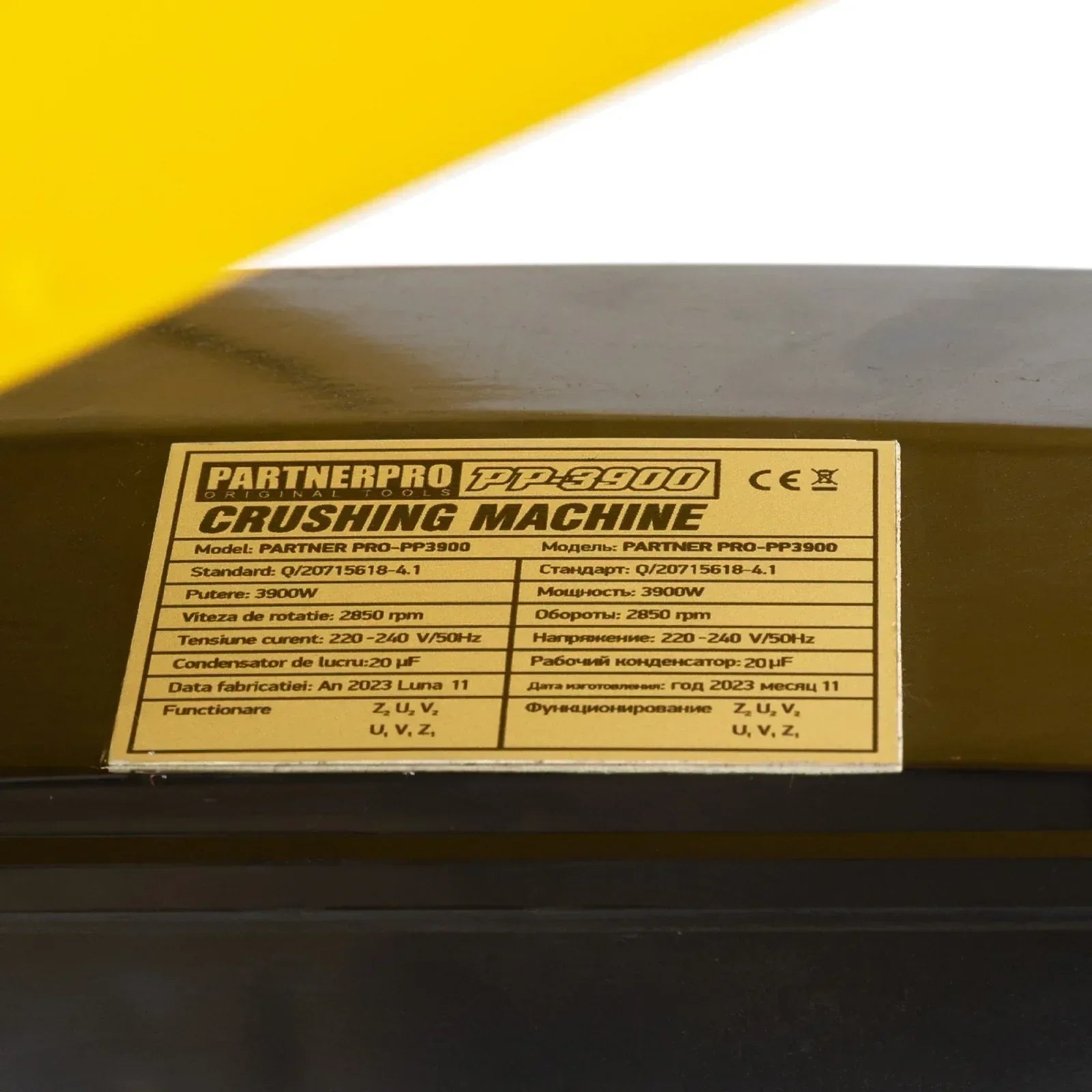 Moara electrica 240 Kg/h , 3900W, PartnerPRO PP3900 - 221.ro