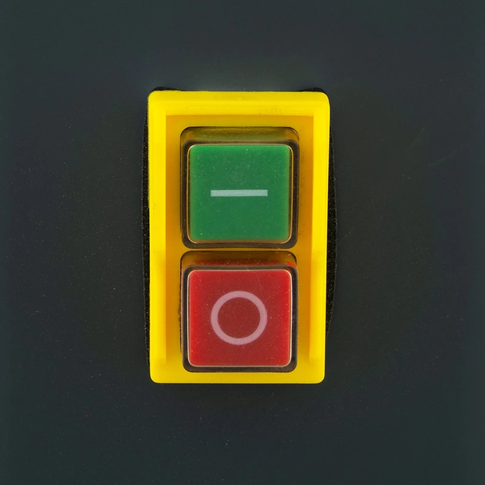 Moara electrica pentru cereale 1200W, 19000 rpm, 30 L ROTOR RM30L - 221.ro