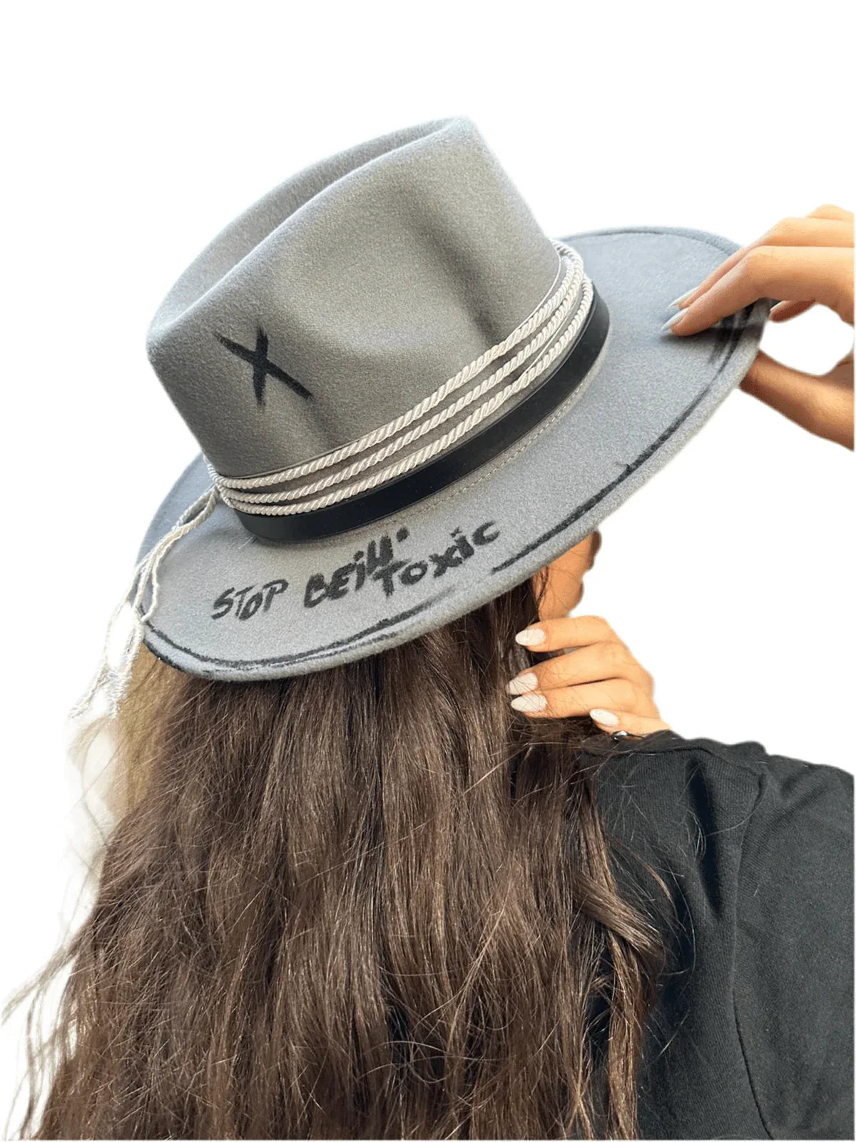Pălărie Stop Bein' Toxic - Handmade Premium