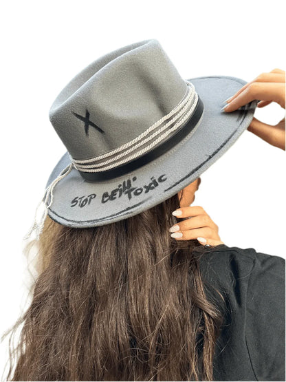 Pălărie Stop Bein' Toxic - Handmade Premium