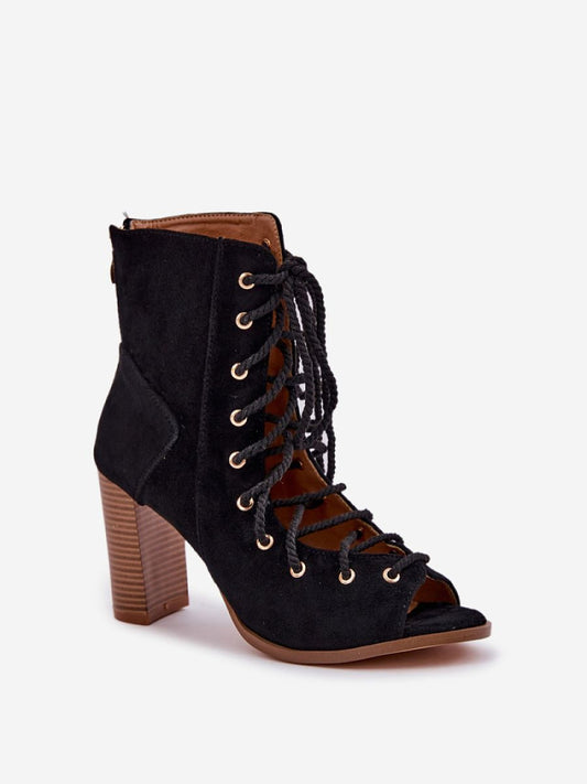 Sandale cu toc Step in style, Model 209931, Negru - material piele artificiala piele  Footbed imitație de piele  Înălţimea carâmbului 13 cm Înălţimea tocului 9 cm