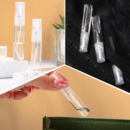 Sticluță transparentă reutilizabilă cu spray și capac