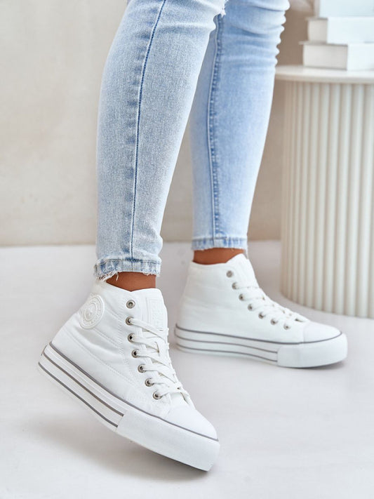 Tenişi Step in style, Model 201921, Alb - material pânză  Căptușeală pătură de pantofi  Footbed pânză  Înălţimea carâmbului 11 cm Înălţimea platformei 3.5 cm