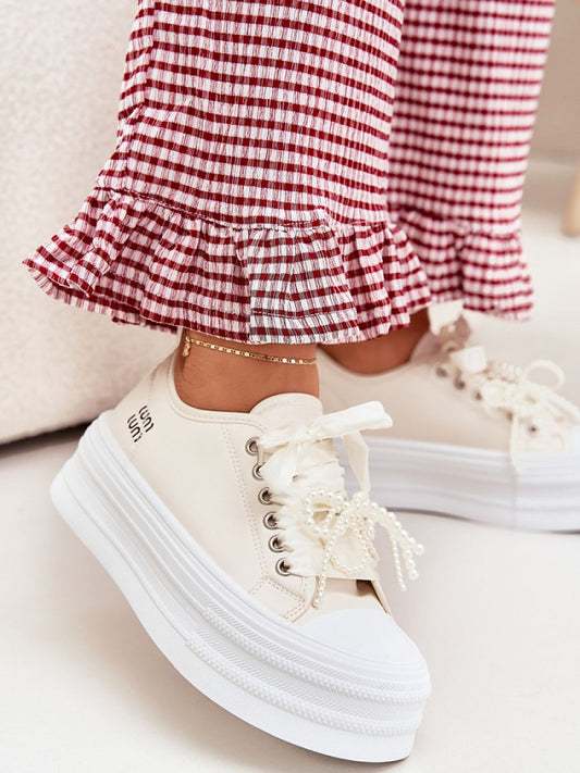 Tenişi Step in style, Model 214394, Bej - material imitație de piele  Footbed imitație de piele  Înălţimea carâmbului 7 cm Înălţimea platformei 5 cm